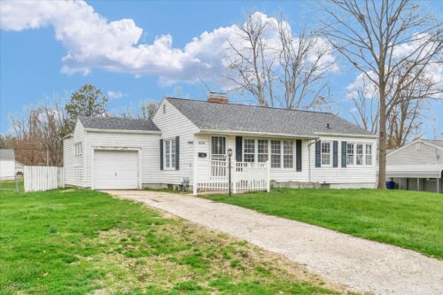 3234 E Fulton Avenue, Decatur, IL