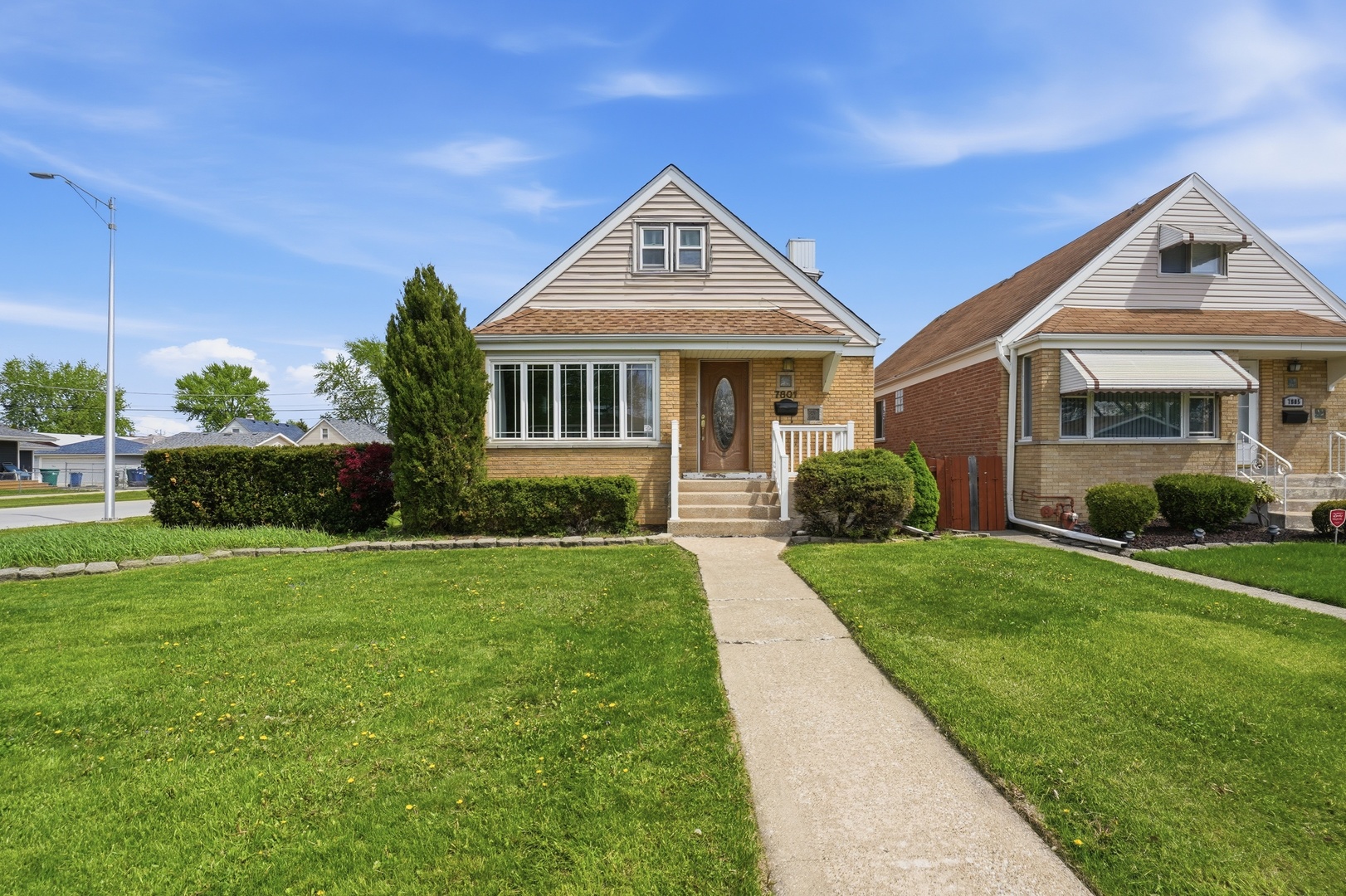 7801 Natchez Avenue, Burbank, IL