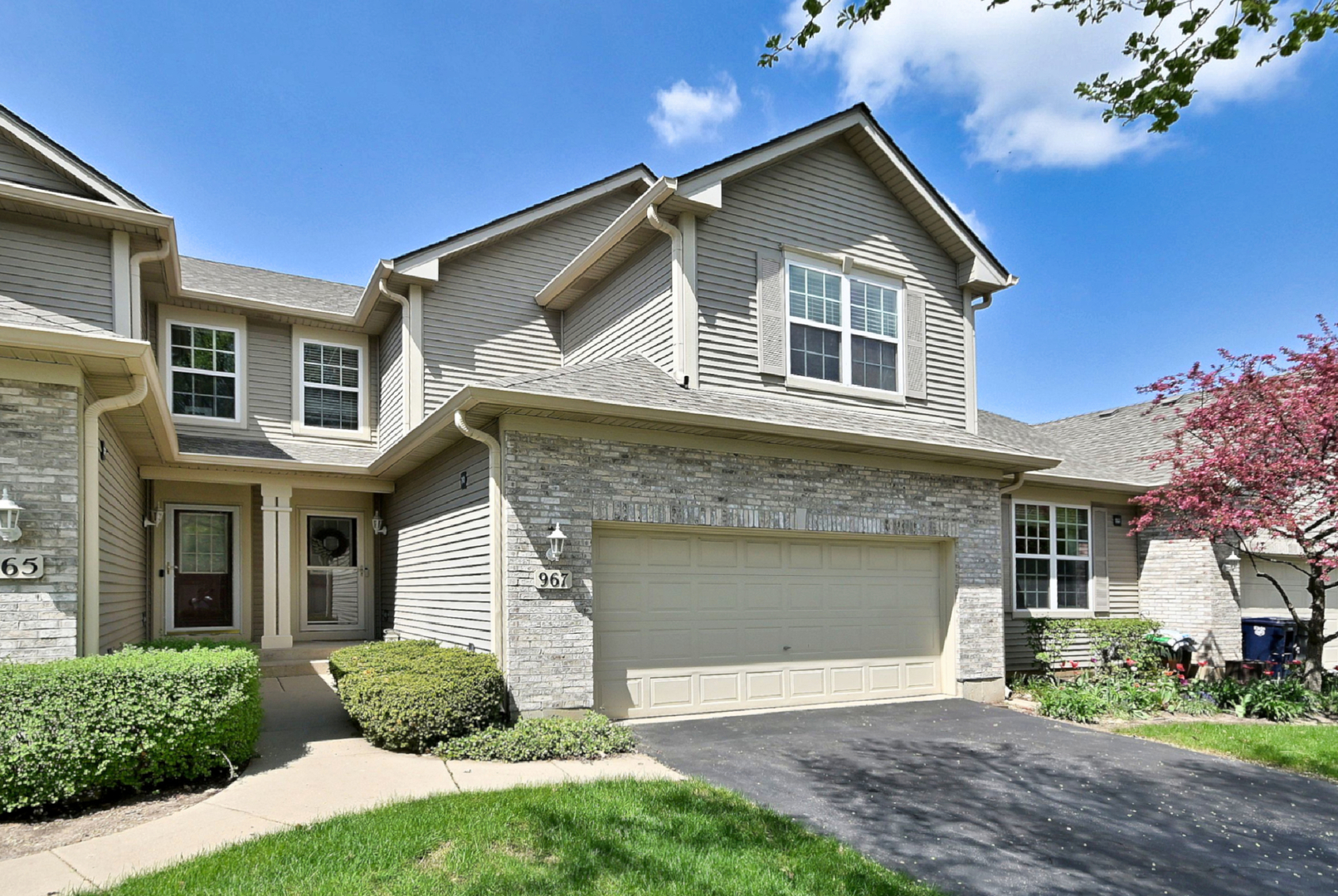 967 Oak Ridge Boulevard, Elgin, IL