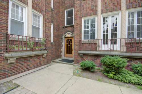 10535 S Hale Avenue #1W, Chicago, IL