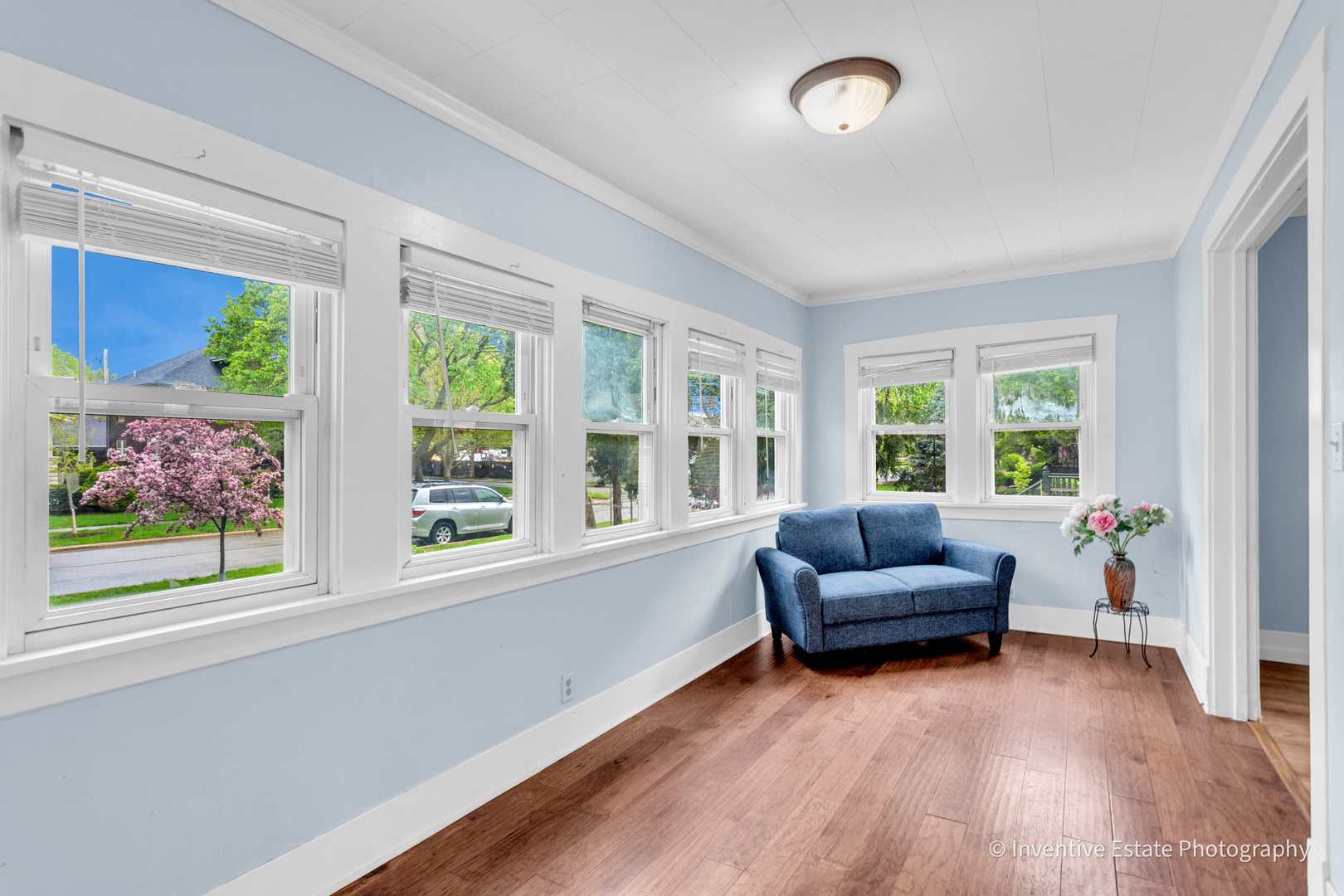 211 N Wright Street, Naperville, IL