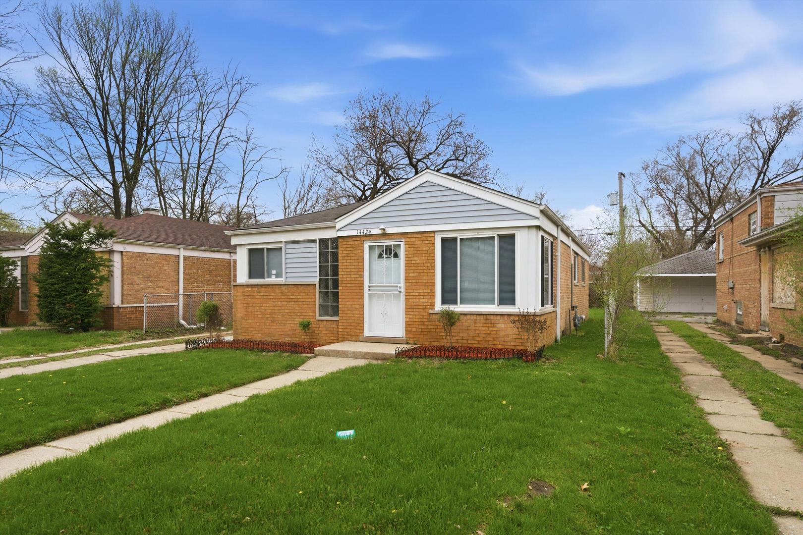 14424 University Avenue, Dolton, IL