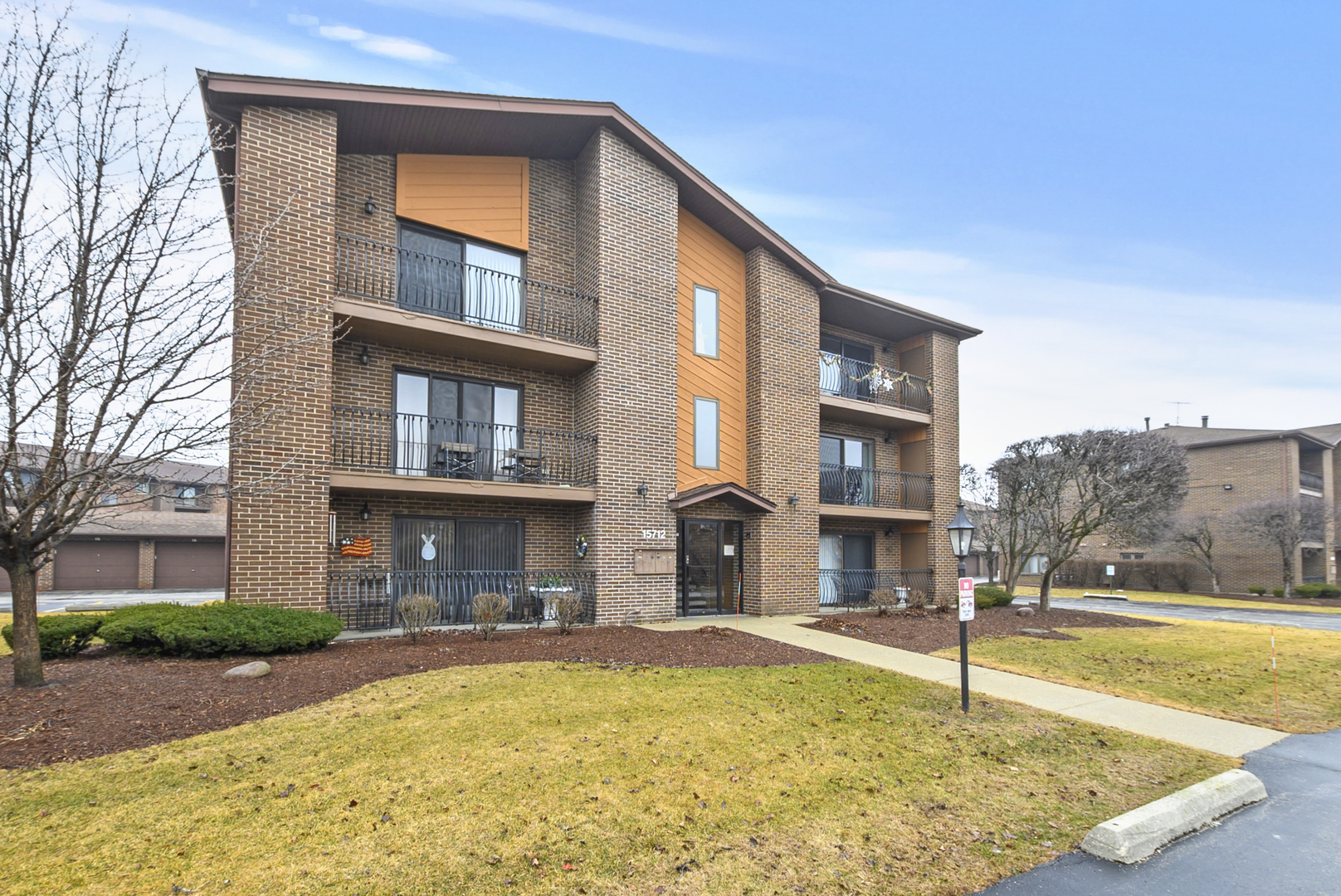 15712 Revere Court #D, Oak Forest, IL