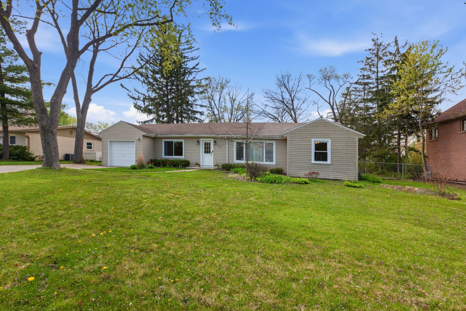3691 Walters Avenue, Northbrook, IL