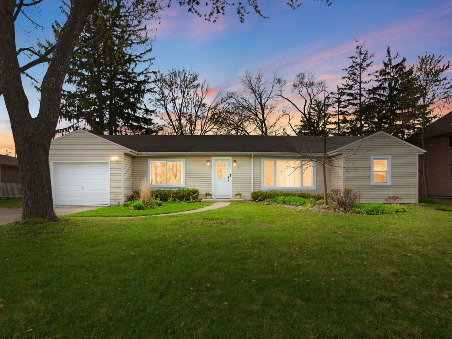 3691 Walters Avenue, Northbrook, IL