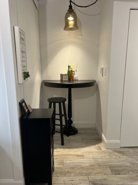 255 S West Avenue #403, Elmhurst, IL