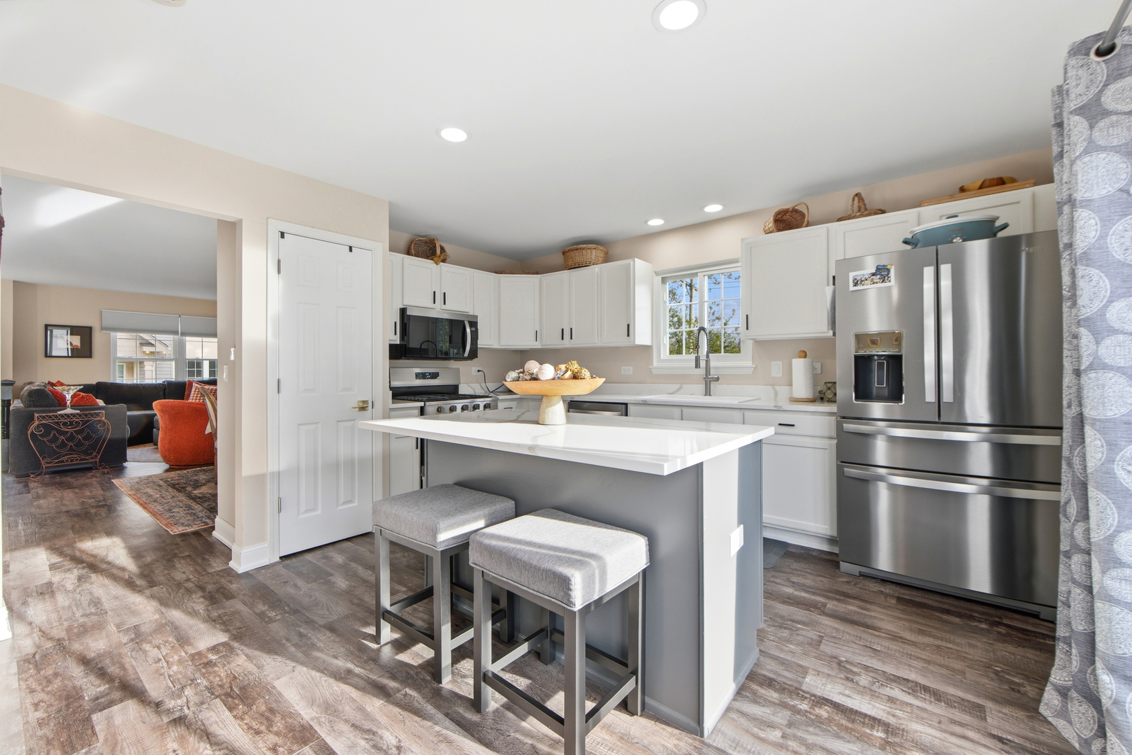 18615 W Sterling Court #18615, Grayslake, IL
