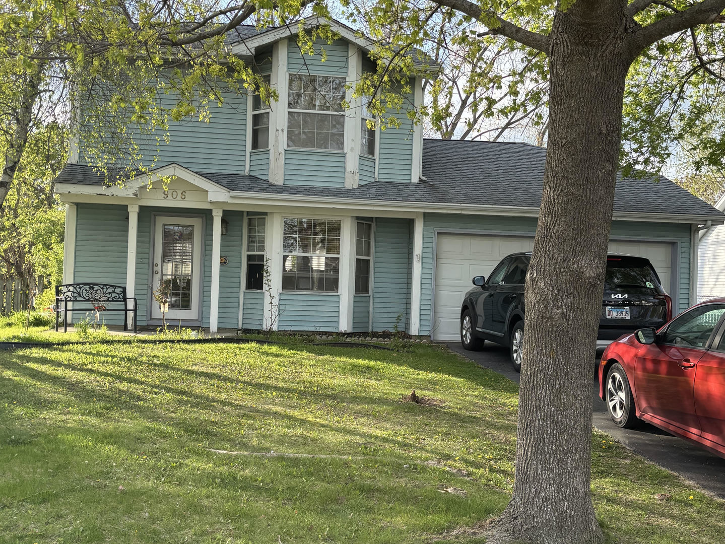 906 Knightsbridge Drive, Island Lake, IL