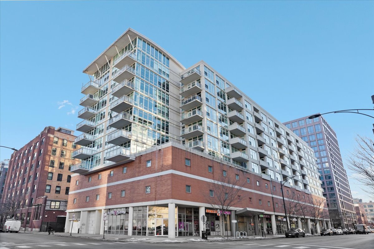 909 W Washington Street #804, Chicago, IL