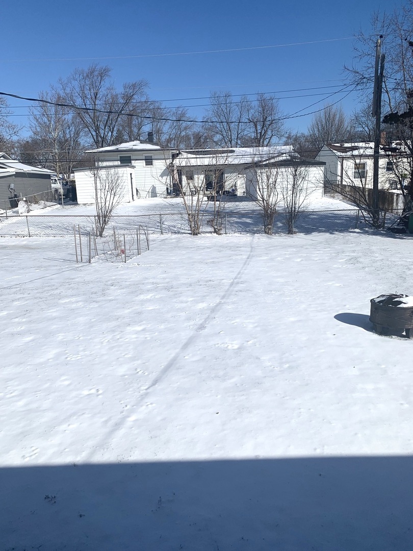 1672 Evergreen Avenue, Hanover Park, IL