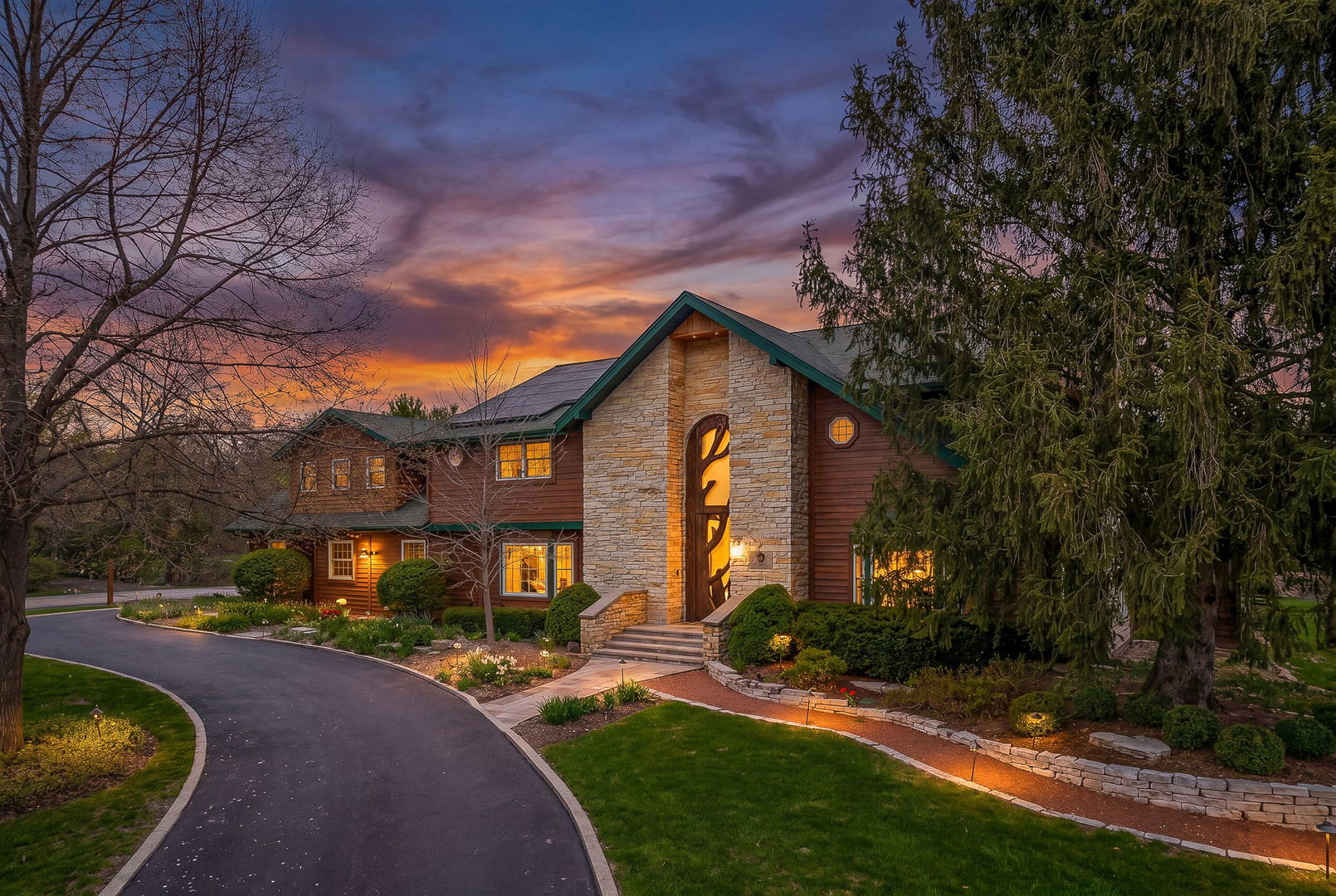 10 Elm Street, Hawthorn Woods, IL