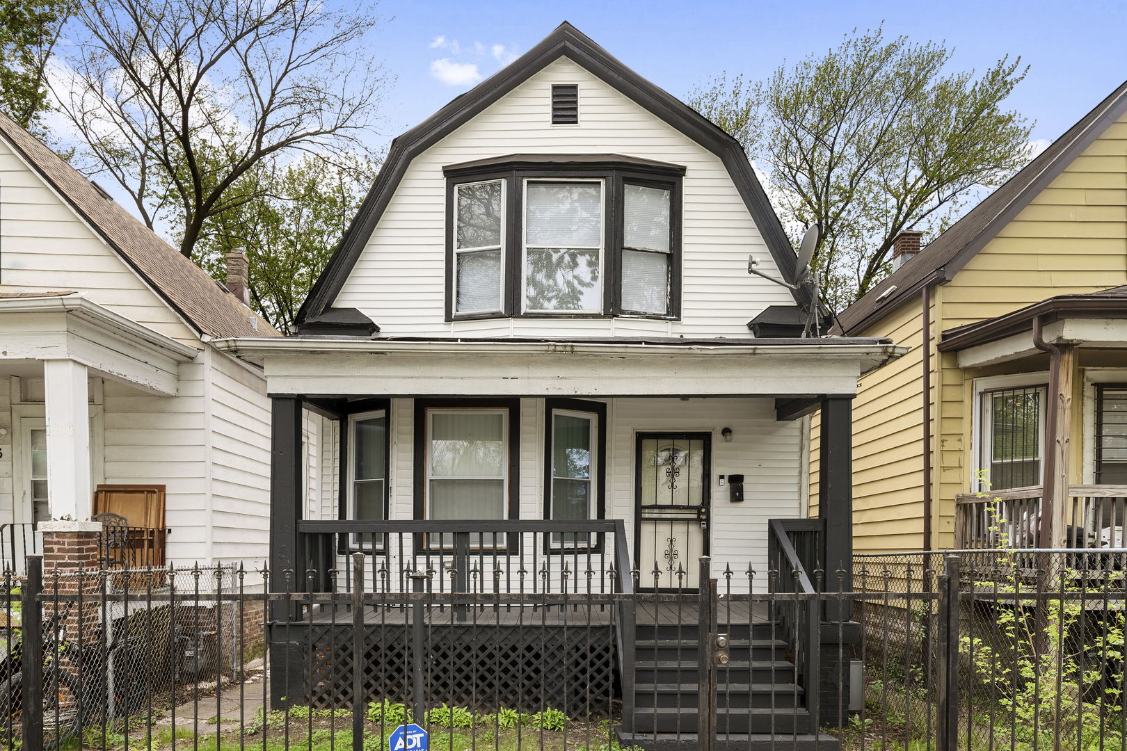 6012 S Honore Street, Chicago, IL
