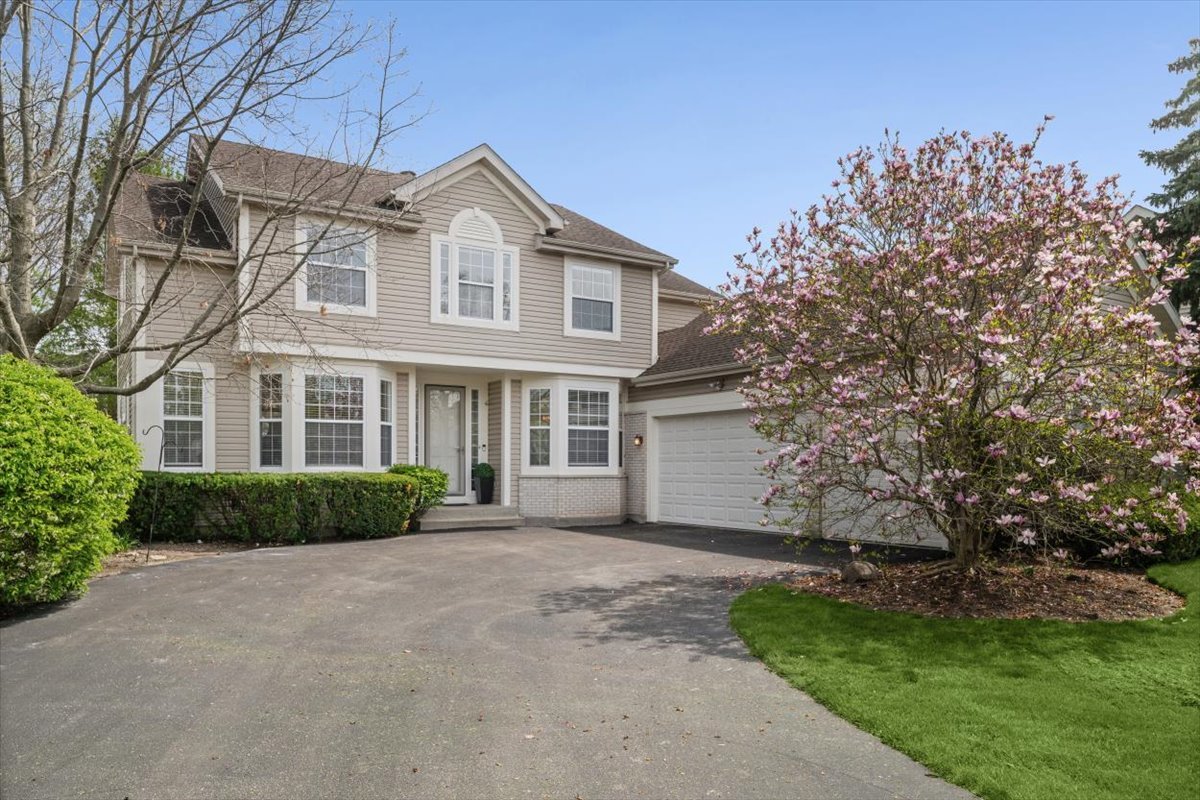 2301 Madiera Lane, Buffalo Grove, IL
