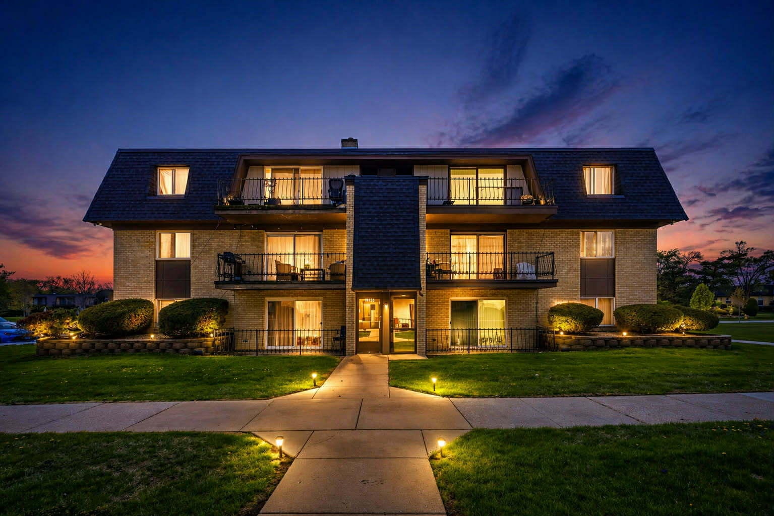 11133 S 84th Avenue #1B, Palos Hills, IL