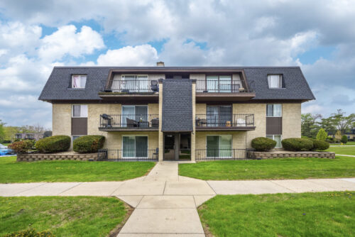 11133 S 84th Avenue #1B, Palos Hills, IL