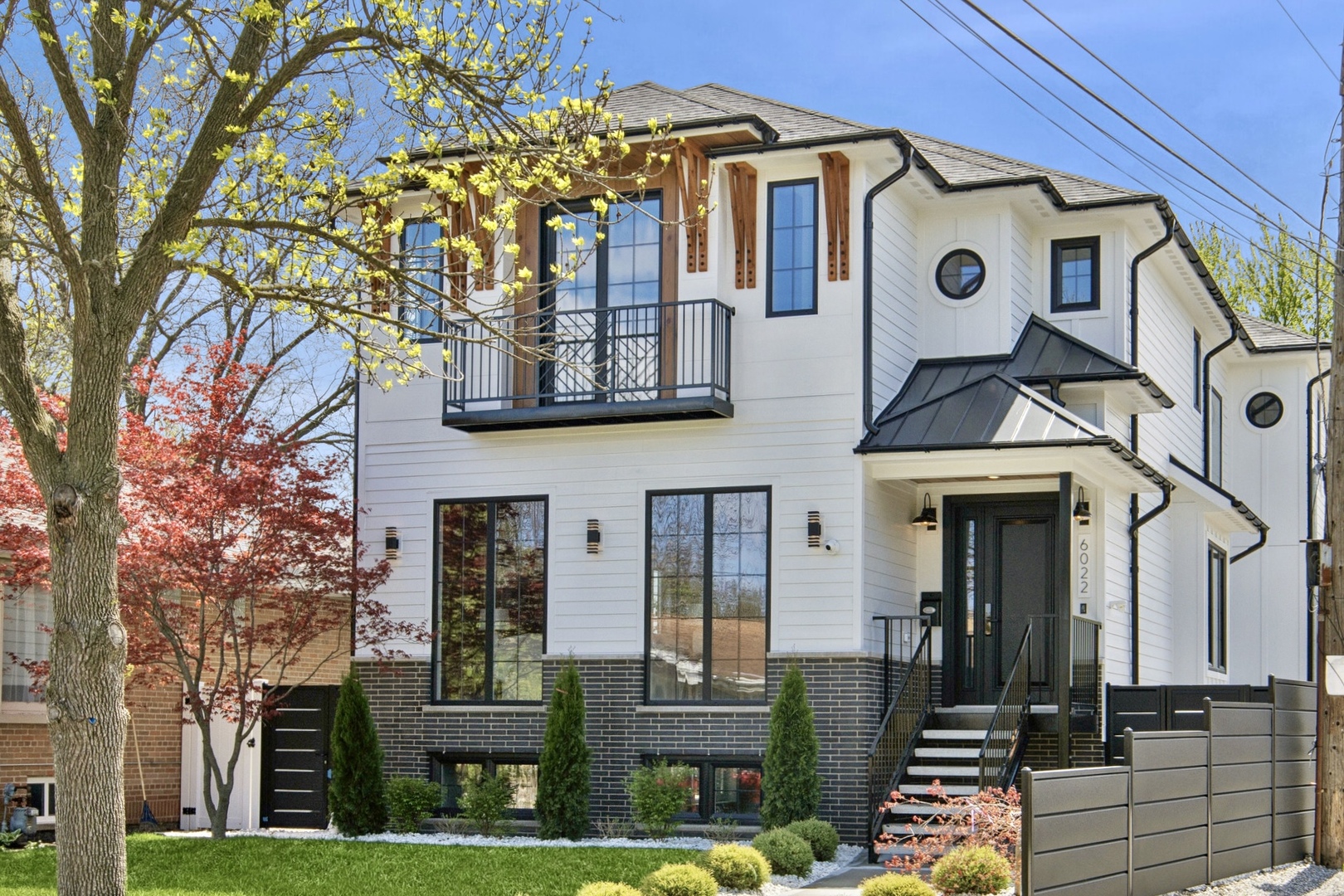 6022 N Ionia Avenue, Chicago, IL