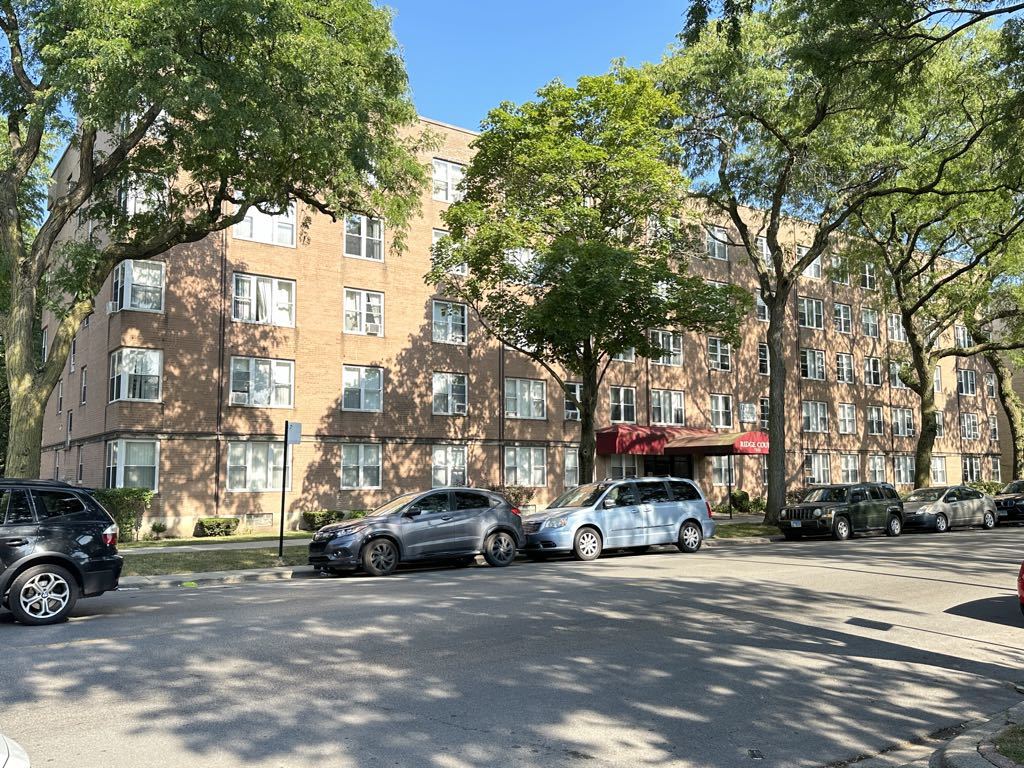 7333 N Ridge Boulevard #510, Chicago, IL