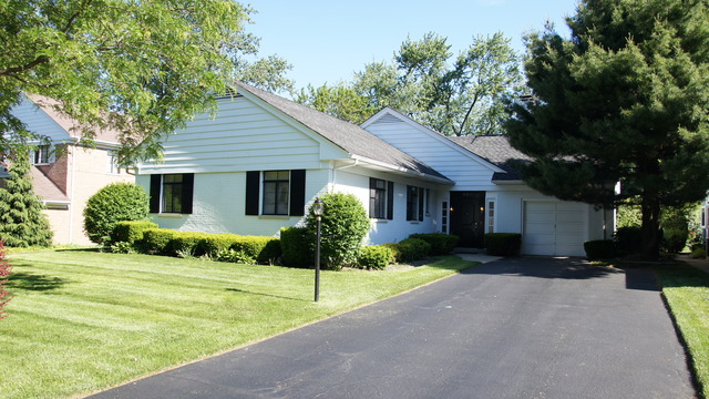 460 HIGHCREST Drive, Wilmette, IL