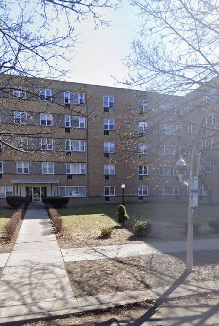 6161 N Hoyne Avenue #512, Chicago, IL