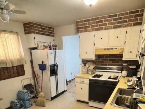 14238 S Manistee Avenue, Burnham, IL