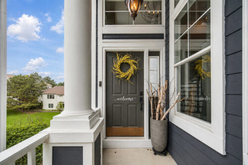 807 Viewpointe Drive, St. Charles, IL