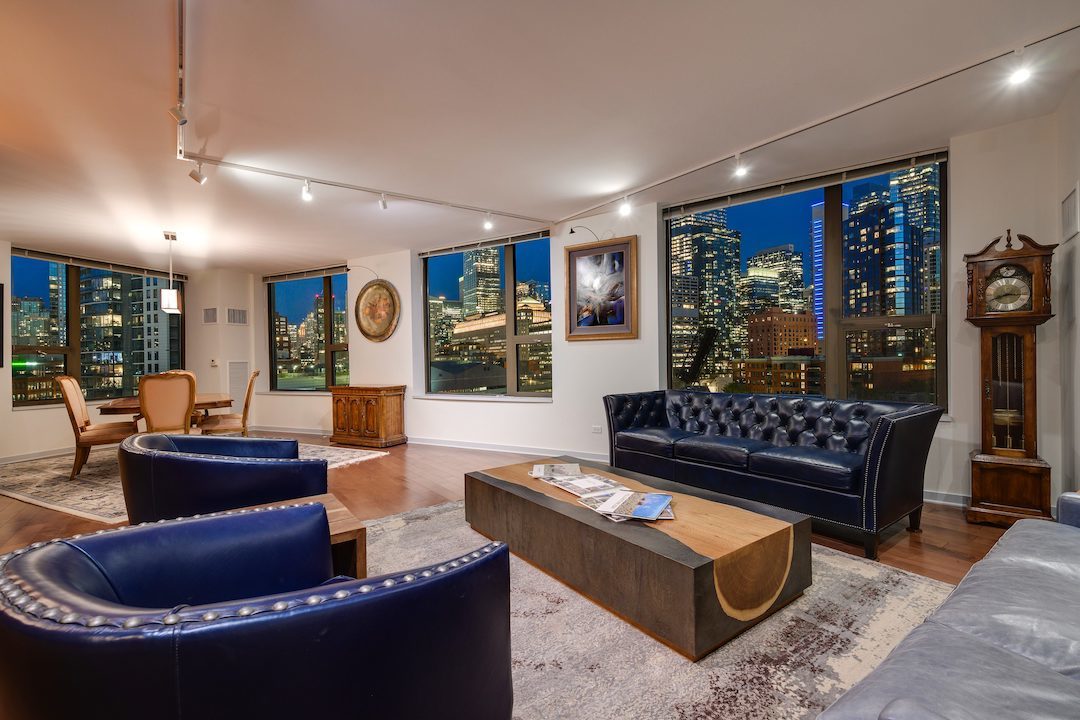 501 N Clinton Street #903, Chicago, IL