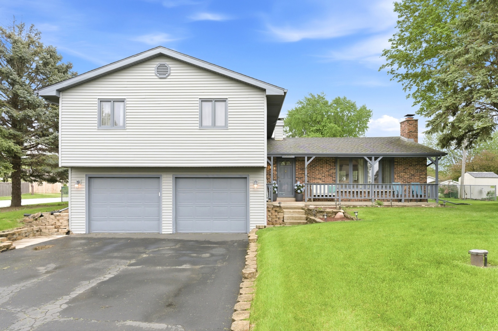 16123 S Peerless Drive, Plainfield, IL