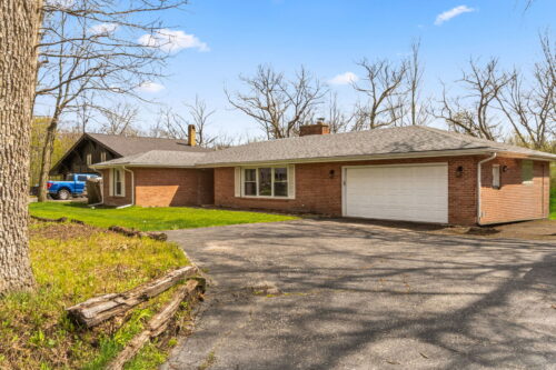 219 E Sheridan Road, Lake Bluff, IL
