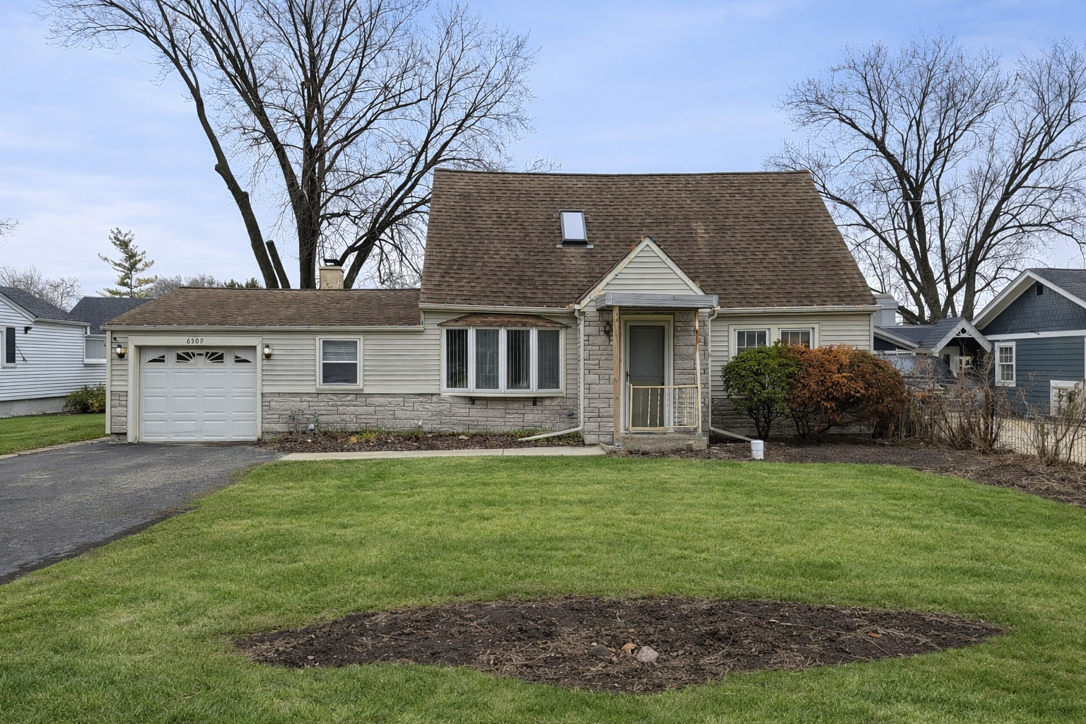 6509 W 83rd Street, Burbank, IL