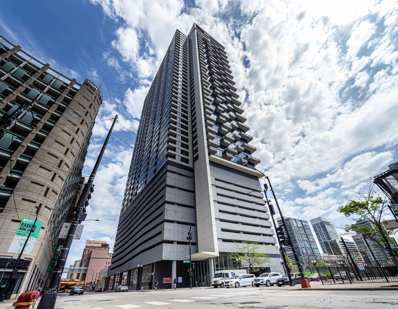 235 W Van Buren Street #4405, Chicago, IL
