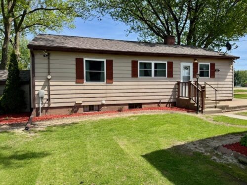 15 School Lane, Goose Lake, IA