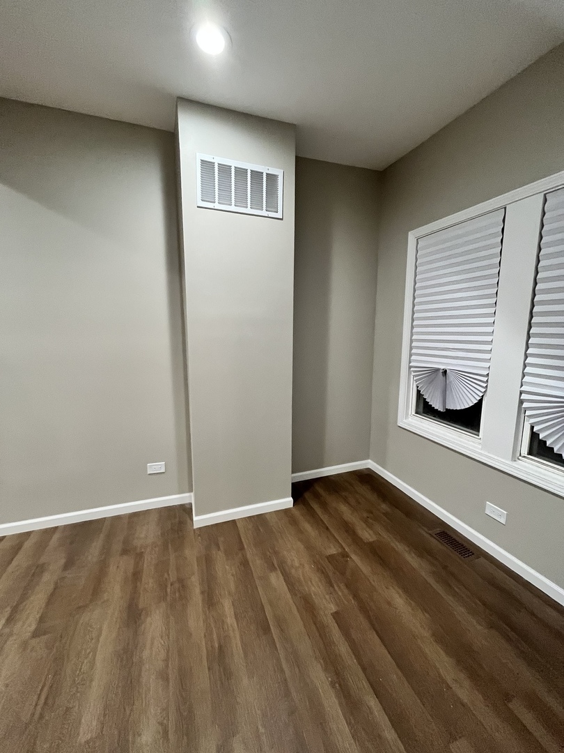 893 Greenbay Avenue, Calumet City, IL