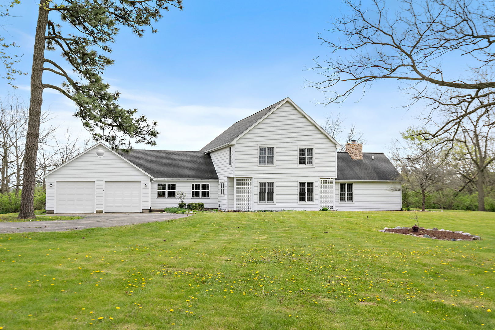 14019 Davis Road, Woodstock, IL