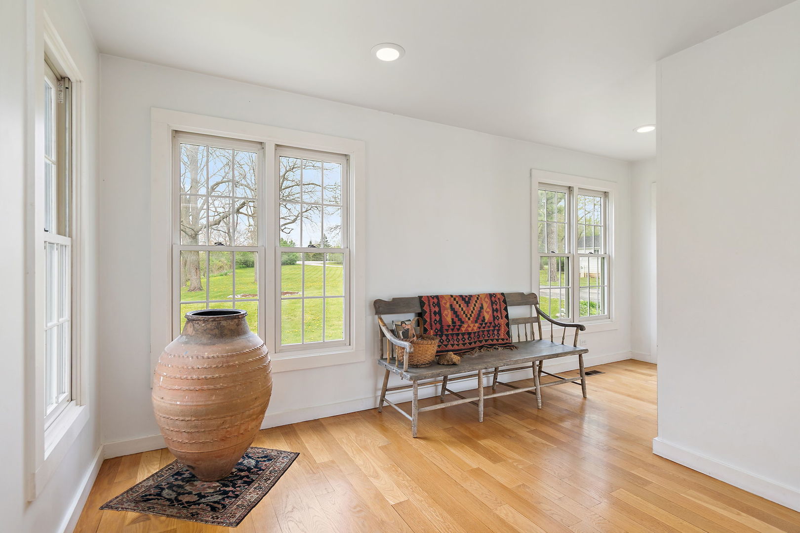 14019 Davis Road, Woodstock, IL