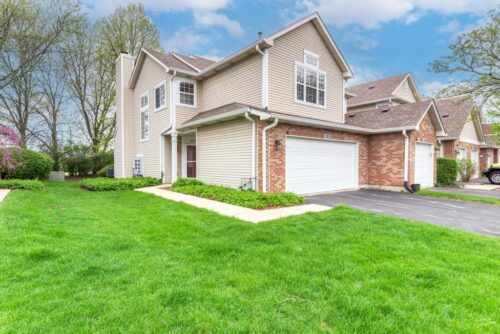 3015 Kentshire Circle #3015, Naperville, IL