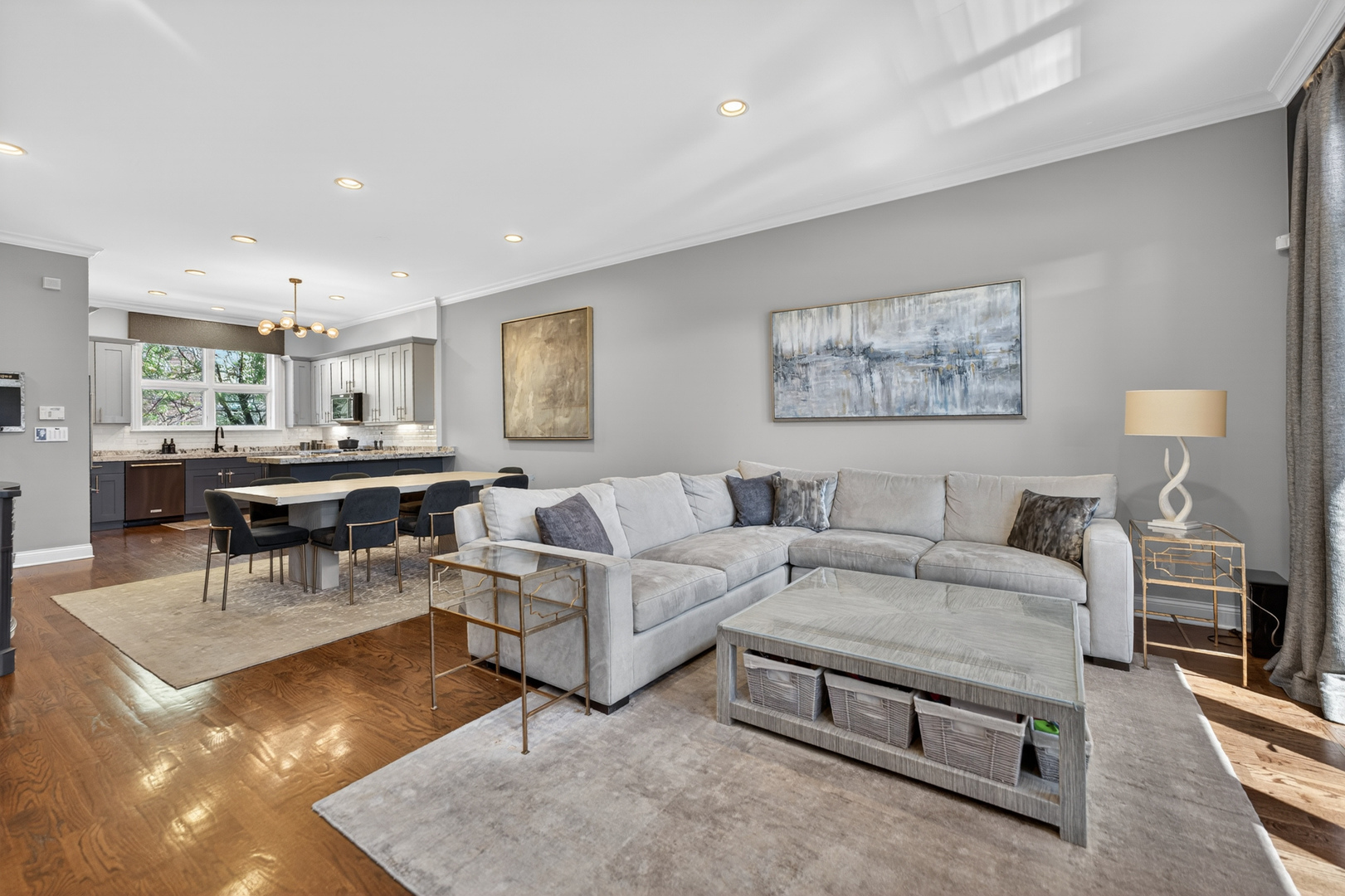 2060 N Stave Street #3, Chicago, IL