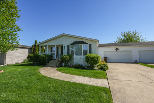 1288 Long Oak Road, Manteno, IL