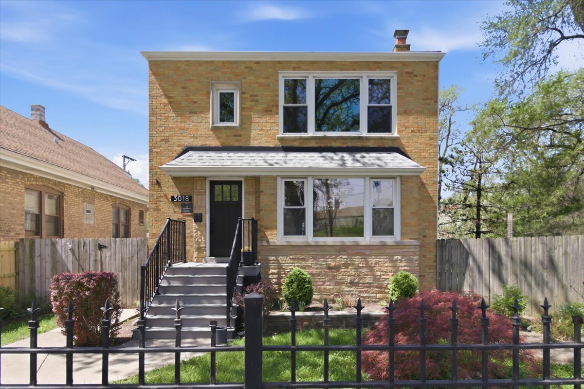3018 N Whipple Street #1, Chicago, IL
