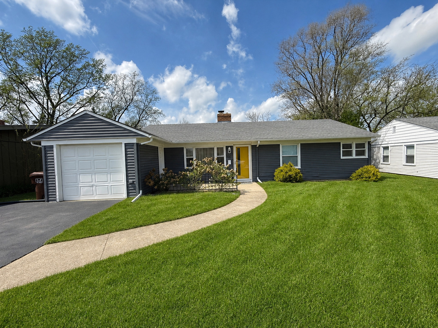 360 Niagara Street, Park Forest, IL