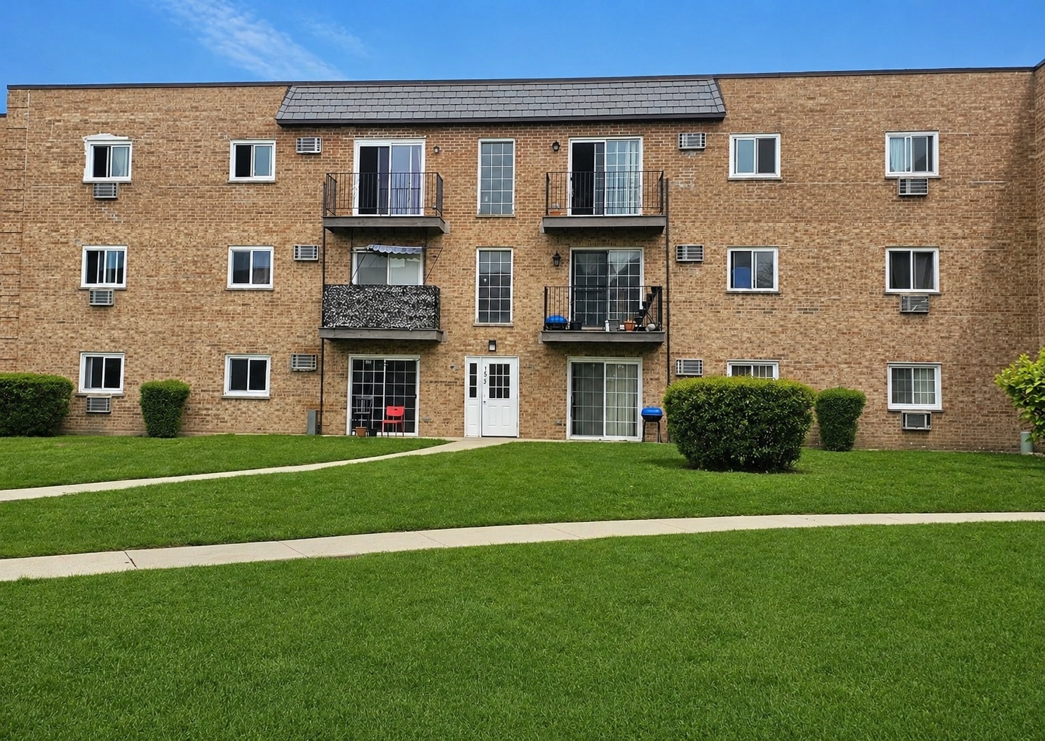 155 W Elk Trail #354, Carol Stream, IL