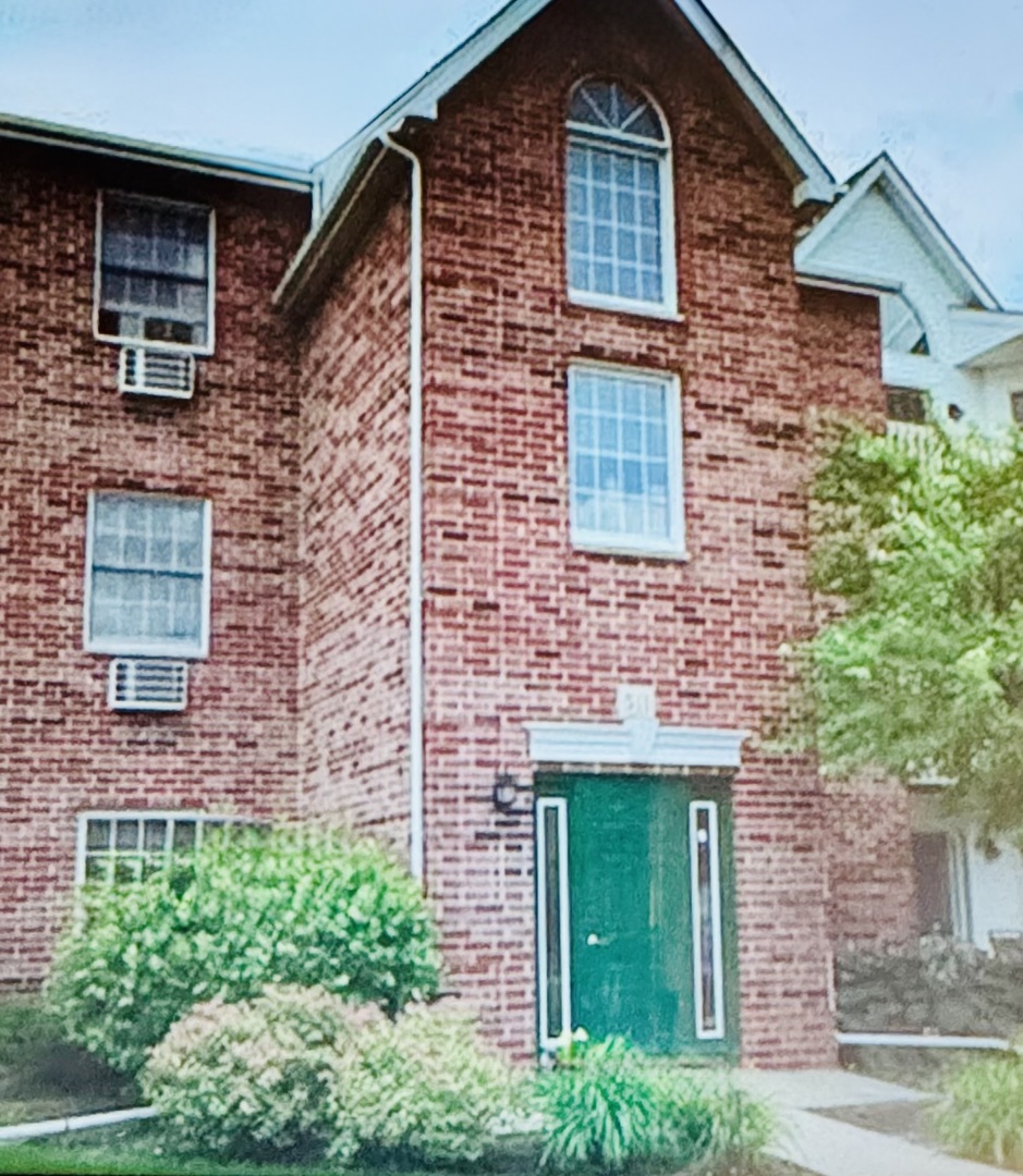 531 Leah Lane #3C, Woodstock, IL