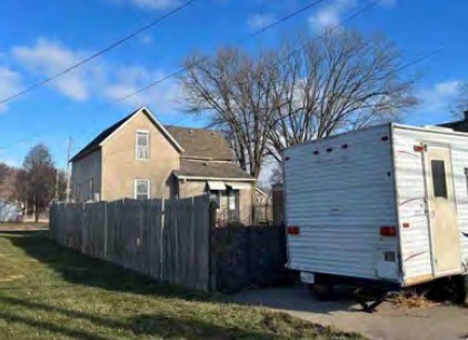 3631 Rockingham Road, Davenport, IA