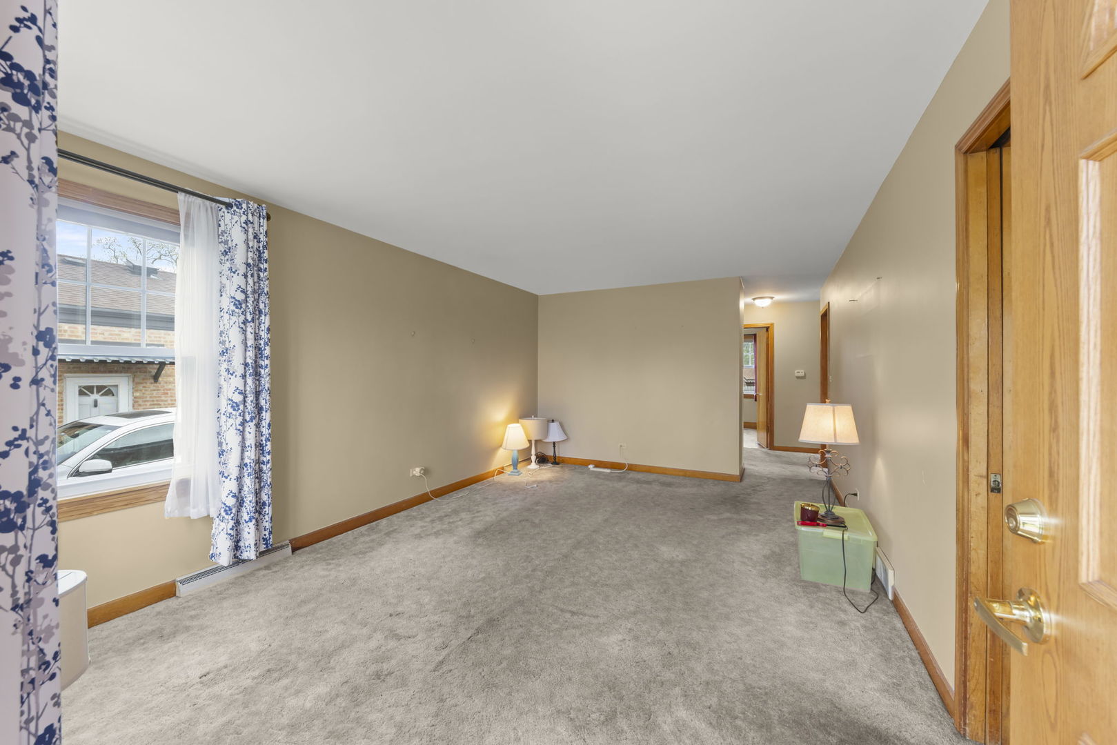 9966 Montrose Avenue, Schiller Park, IL
