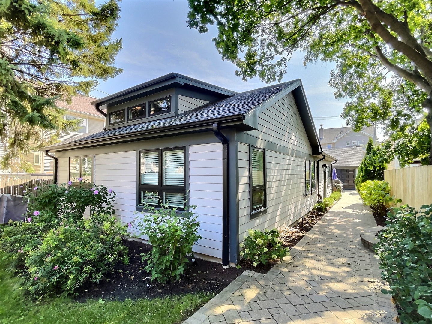 5245 W ARDMORE Avenue #COACH-HOUSE, Chicago, IL