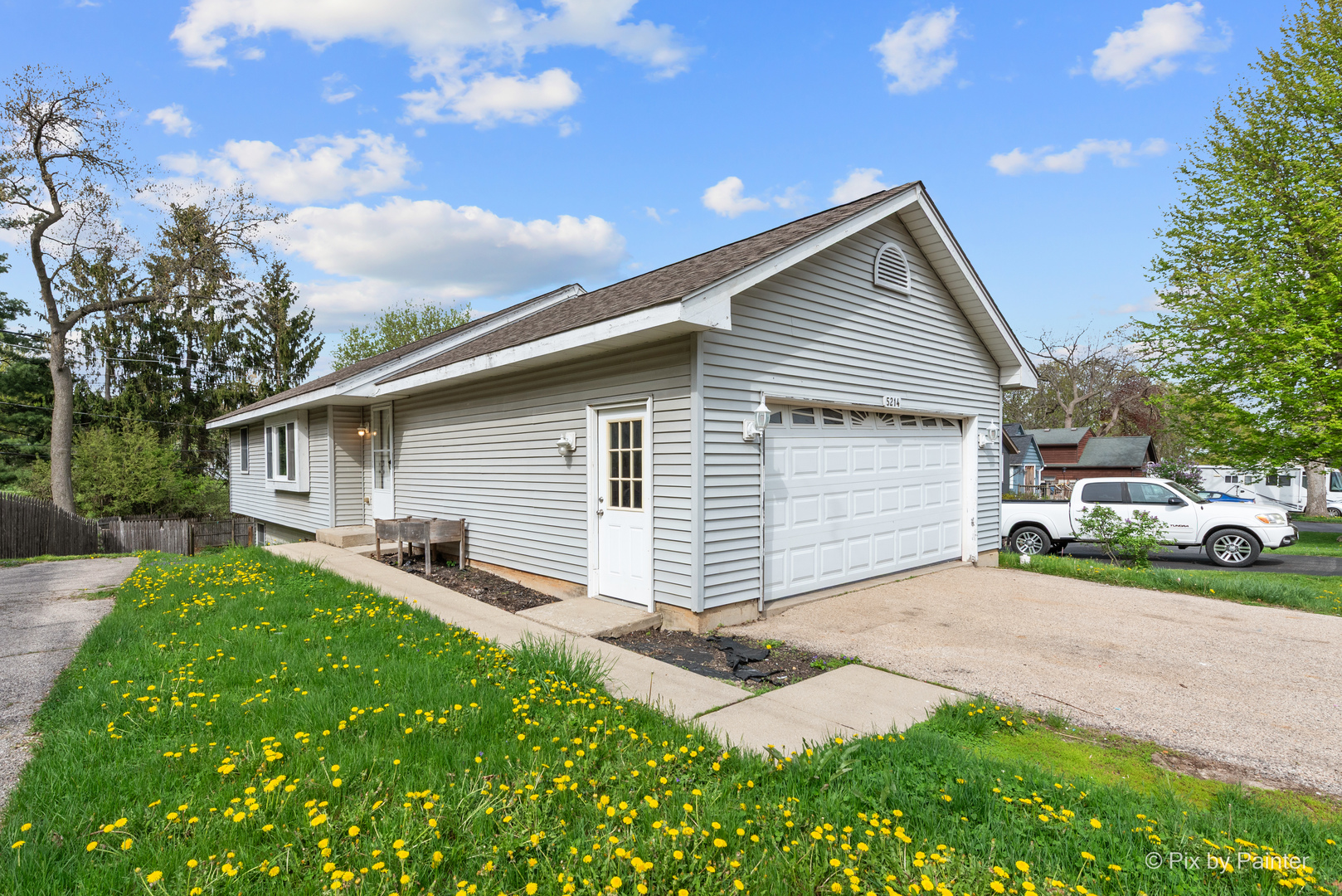 5214 PARKVIEW Drive, Mccullom Lake, IL