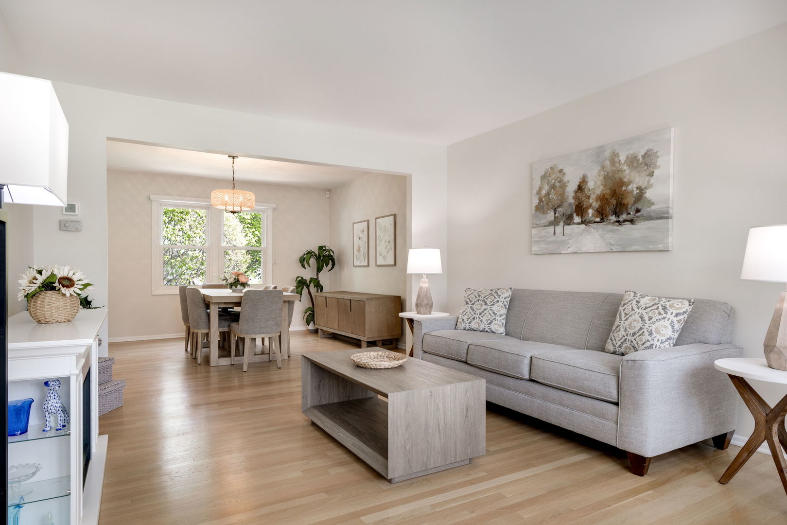 900 Dearborn Circle, Carol Stream, IL