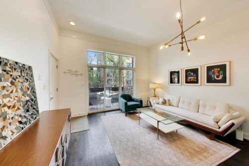 1725 W Le Moyne Street #1, Chicago, IL