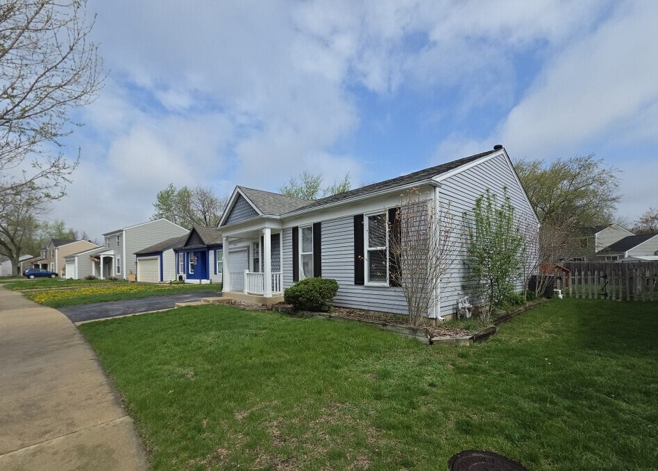 2666 Prairieview Lane, Aurora, IL