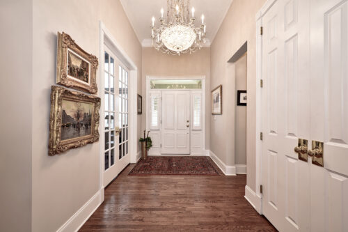 907 Middleton Lane, Inverness, IL