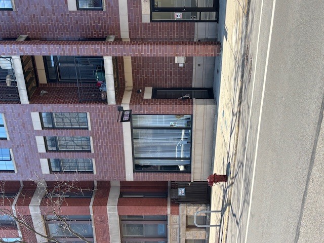 2936 N Lincoln Avenue, Chicago, IL